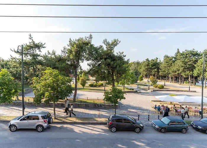 Lydia And * Litochoro